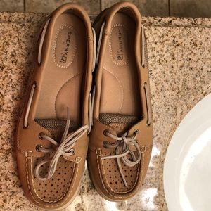 Sperry boat shoes